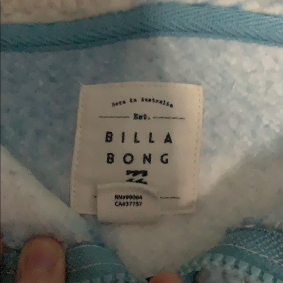 Fuzzy quarter zip sweatshirt - Picture 3 of 5